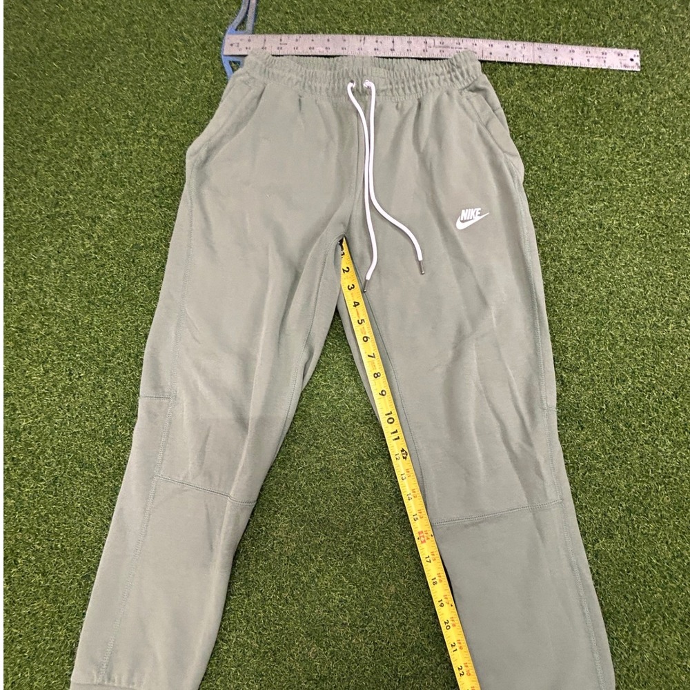 Nike Sportswear Joggers Mens Medium Sage Green Fleece Sweatpants CZ9942-387 - Picture 4 of 9